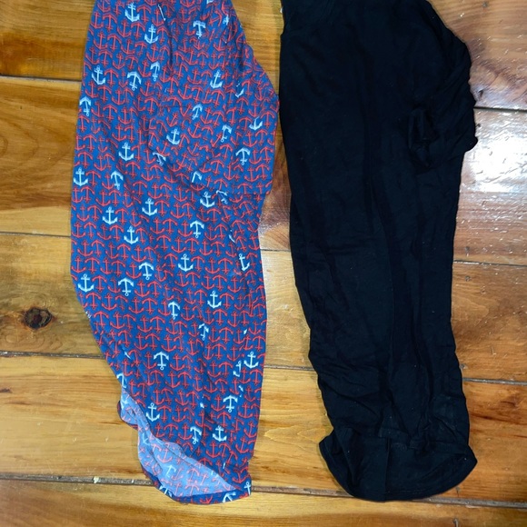 Lularoe lot size small - Picture 3 of 4